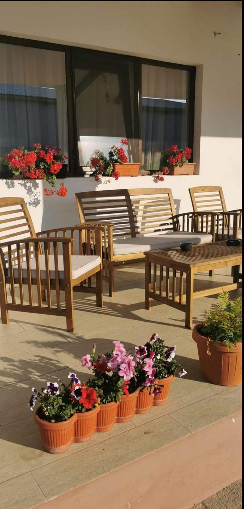 Family House Pristol Apartment ภายนอก รูปภาพ